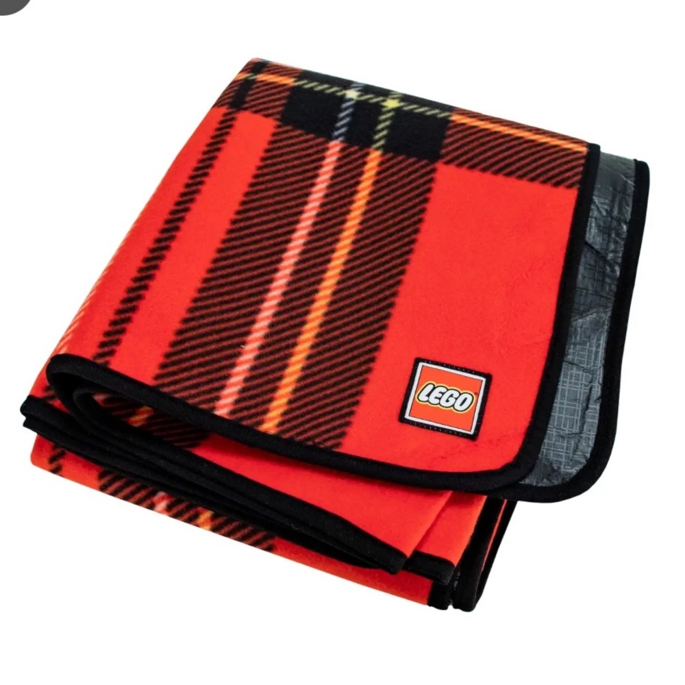 LEGO‎ Red Plaid Picnic Blanket - 5006016
